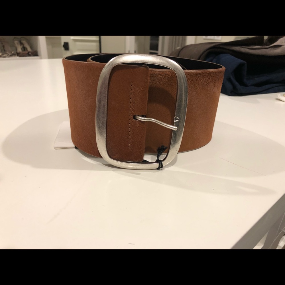 NWT Isabel amaranth 100% calf hair cognac size M